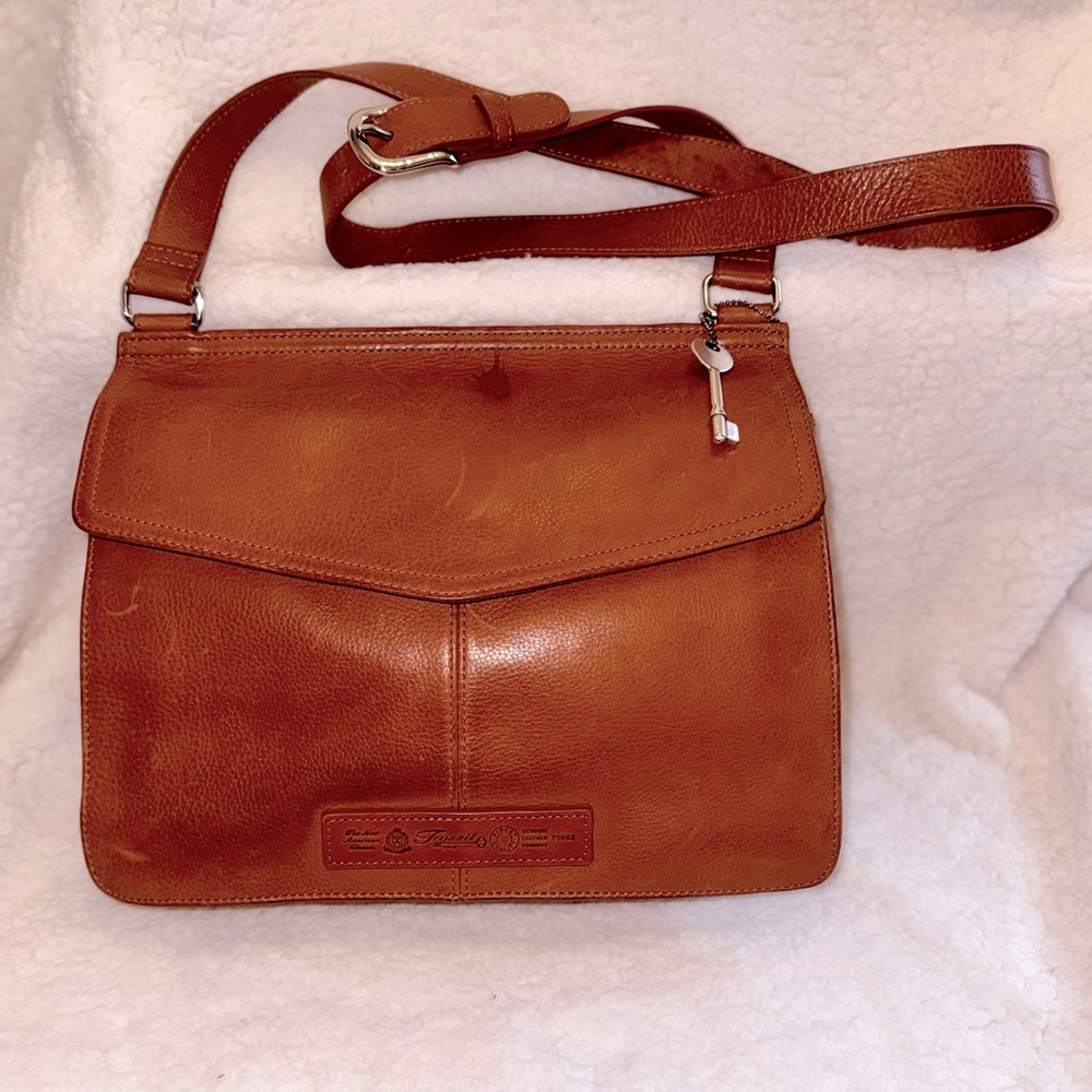 Fossil shoulder/crossbody purse